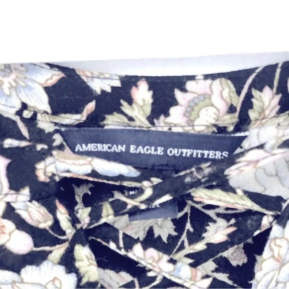 American Eagle Outfitters Dark Floral boho Grunge Tunic Top Blouse Size Medium - Picture 4 of 7